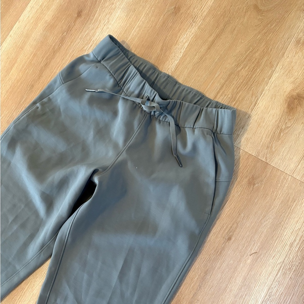 Lululemon on the FLY Sage Green Joggers - Picture 3 of 6